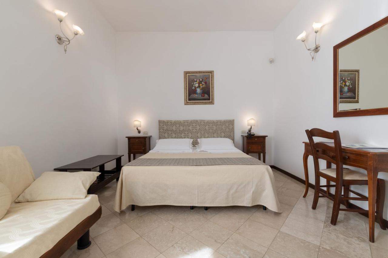 Hotel La Terra Ostuni Exterior foto