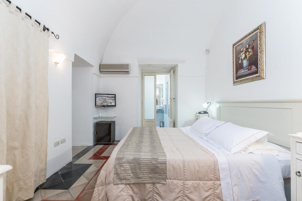 Hotel La Terra Ostuni Exterior foto